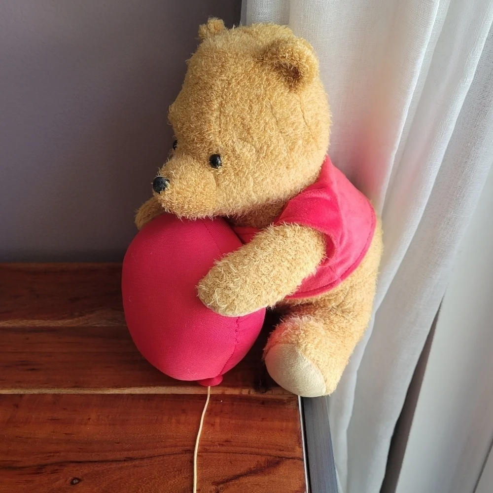 Adorable! Disney Winnie-The-Pooh Bear Plush Toy Holding a Red Ball 10.5